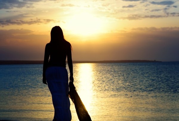 Silouette Beach Sunset Woman Sarong